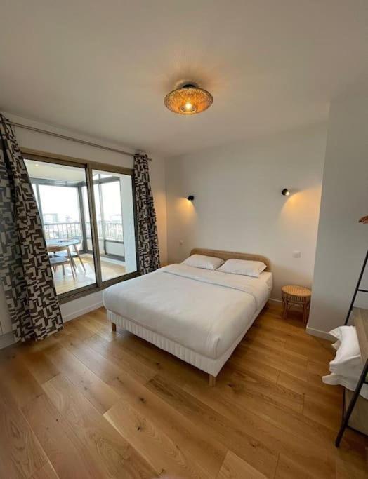 Penthouse / 2 Bedrooms In City Center Of 昂热 外观 照片
