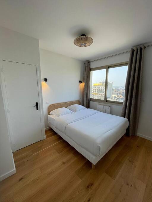 Penthouse / 2 Bedrooms In City Center Of 昂热 外观 照片